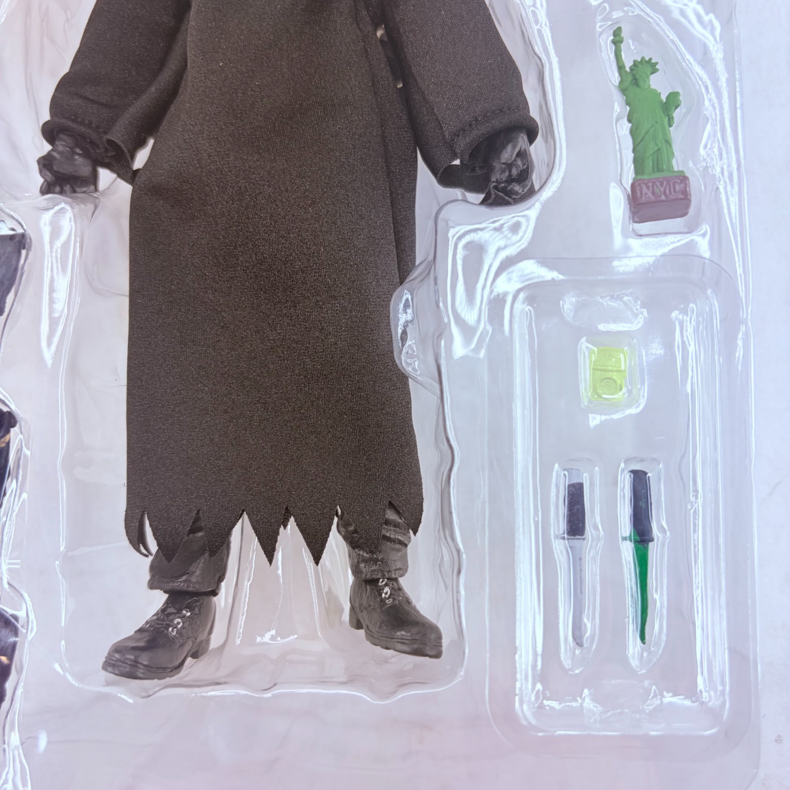 Ghost Face Takes Manhattan Scream w/Weapons 7″ Horror Moive Action Figure Toys