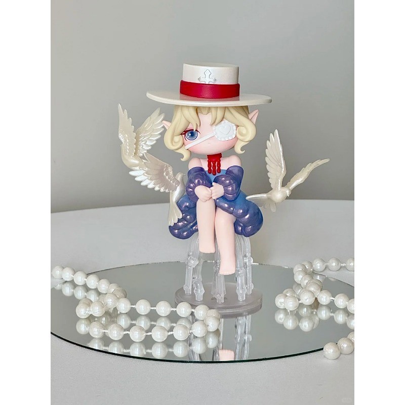 ROLIFE SURI MYSTERY CASTLE SERIES BLIND BOX COLLECTIBLE FIGURES TOY GIFT HOT
