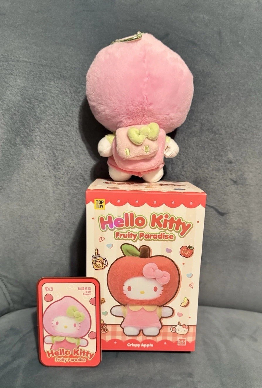 Top Toy Hello Kitty Fruity Paradise Opened Plush Pendant – Soft Peach