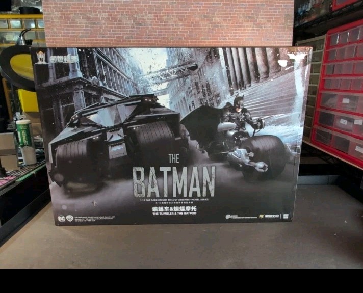 Modoking The Dark Knight «Tumbler and Bat-Pod Deluxe» 1/12 Scale Model Kit *NEW*