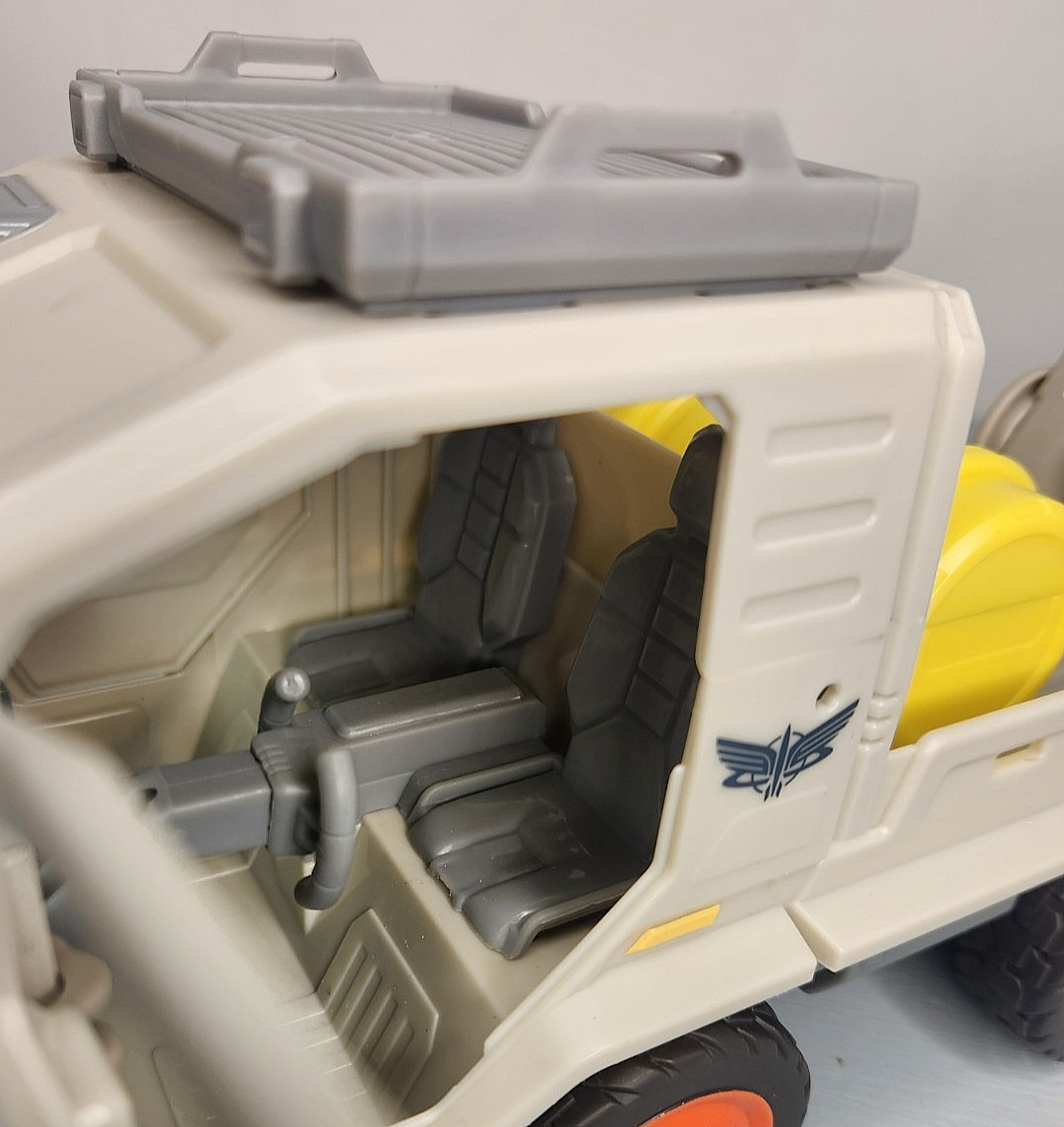 Disney and Pixar Lightyear Base Utility Vehicle 5 Inch Scale 4 Year Olds & Up D5