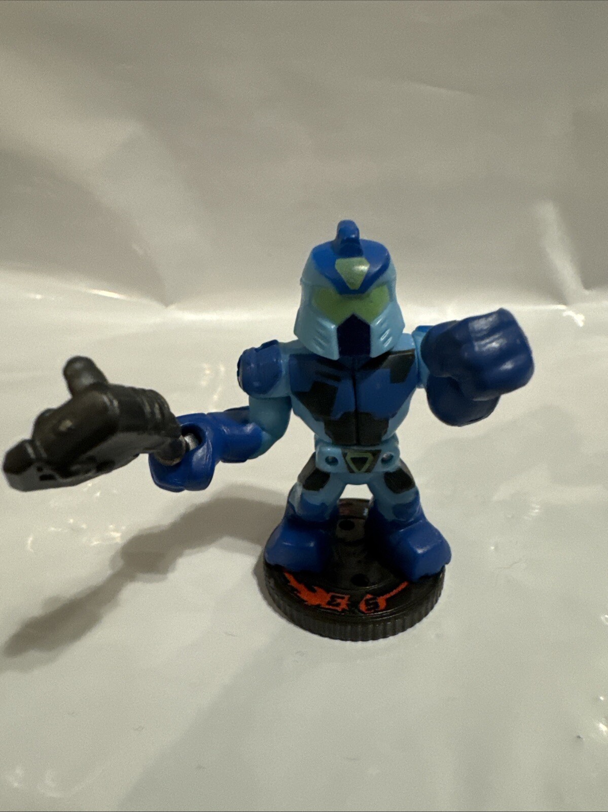 2021 Legends Of Akedo Series 1 – HYPERLOCK Classic & CONTROLLER – Arcade Warrior