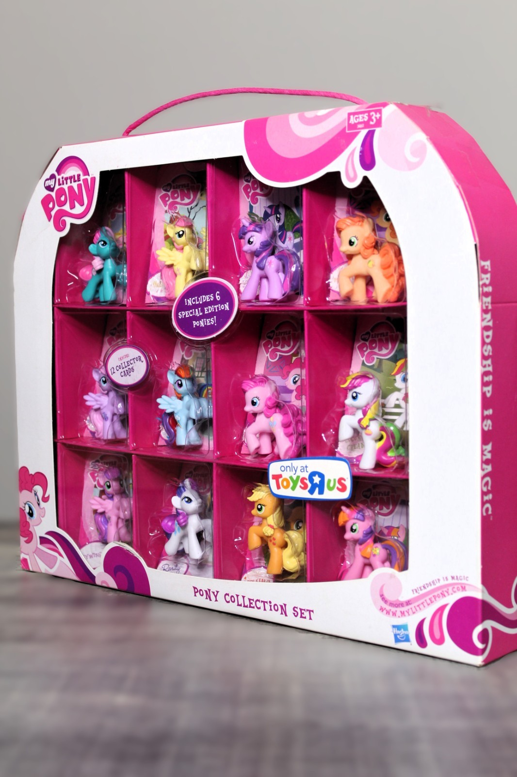 Hasbro My Little Pony Collection Set 2011 Toy R Us Exclusive 12 Figures Sealed