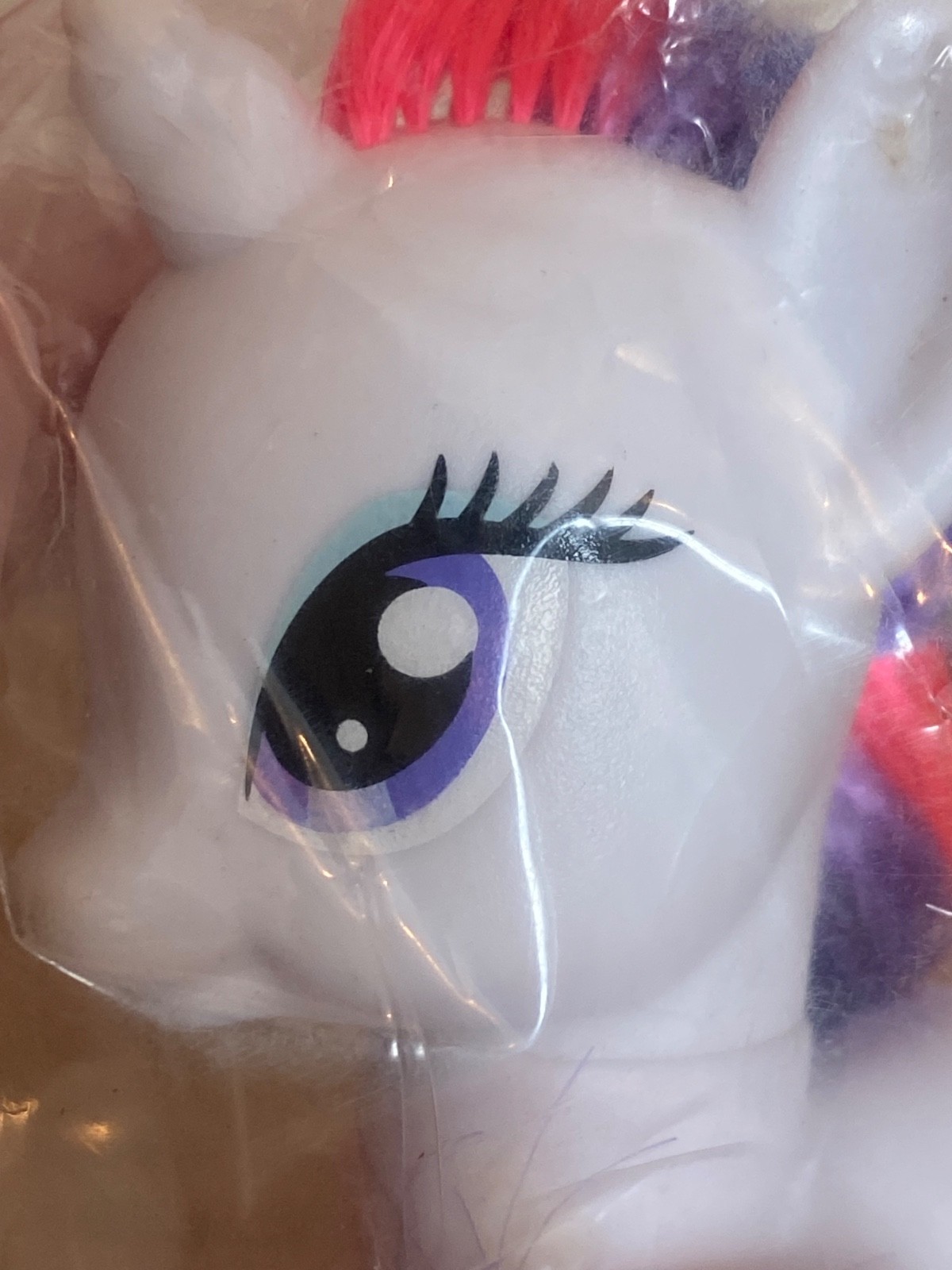 My Little Pony RARITY NEON RAINBOW POWER International, UK, China – 3″, G4, MIP