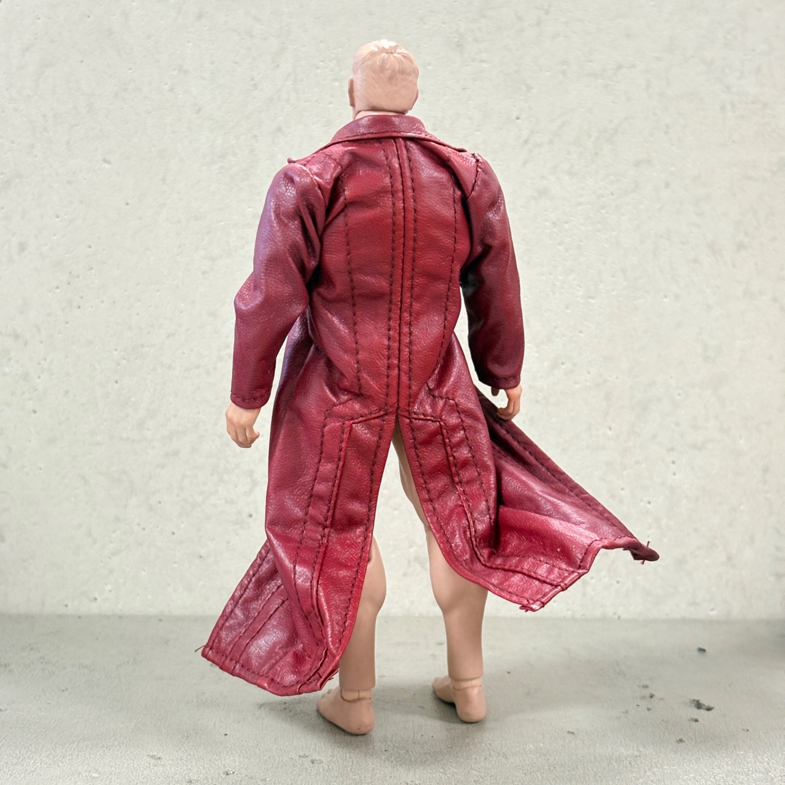 PB-STLD-LTC: 1/12 Maroon Real Leather Long Coat for 6″ action figure body