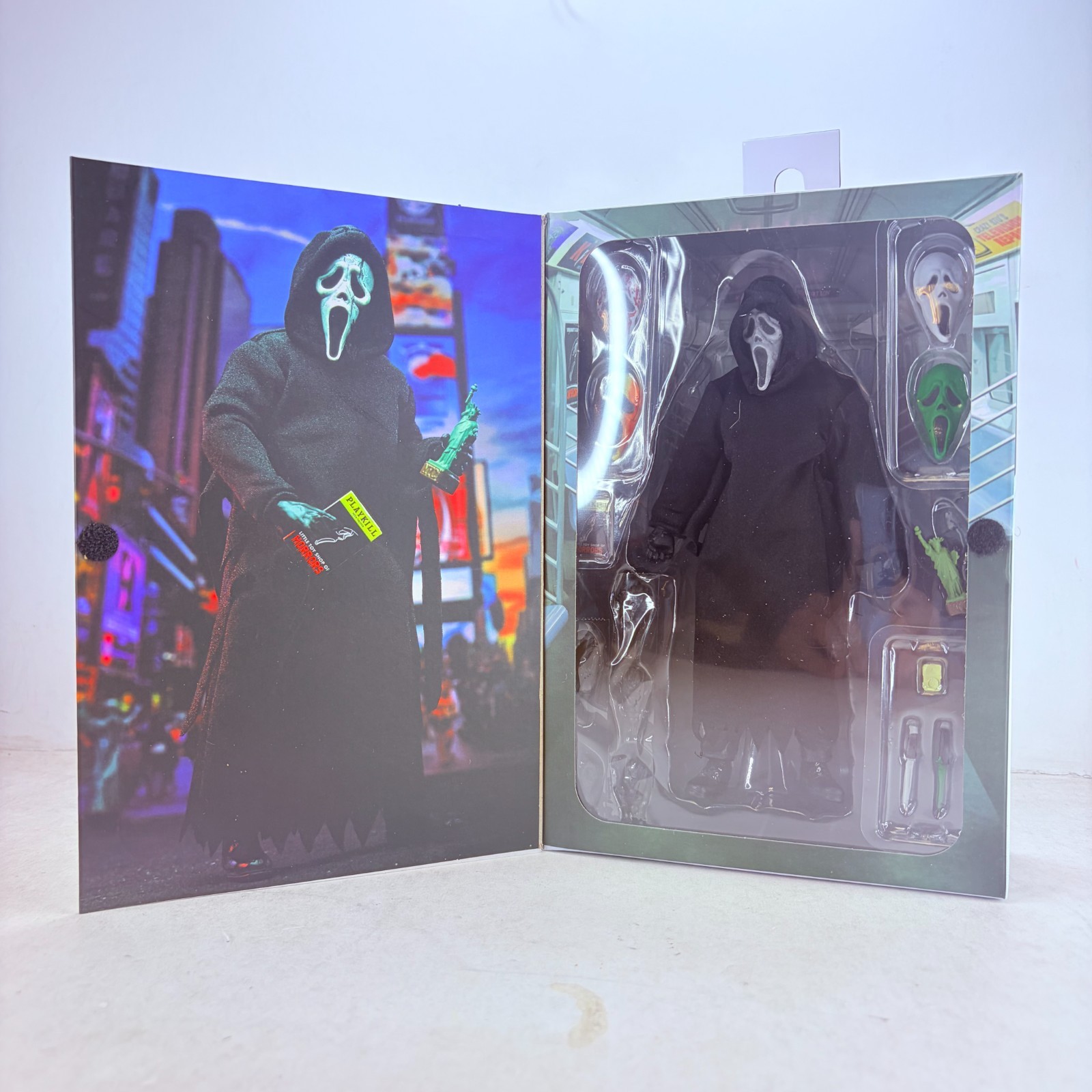 Ghost Face Takes Manhattan Scream w/Weapons 7″ Horror Moive Action Figure Toys