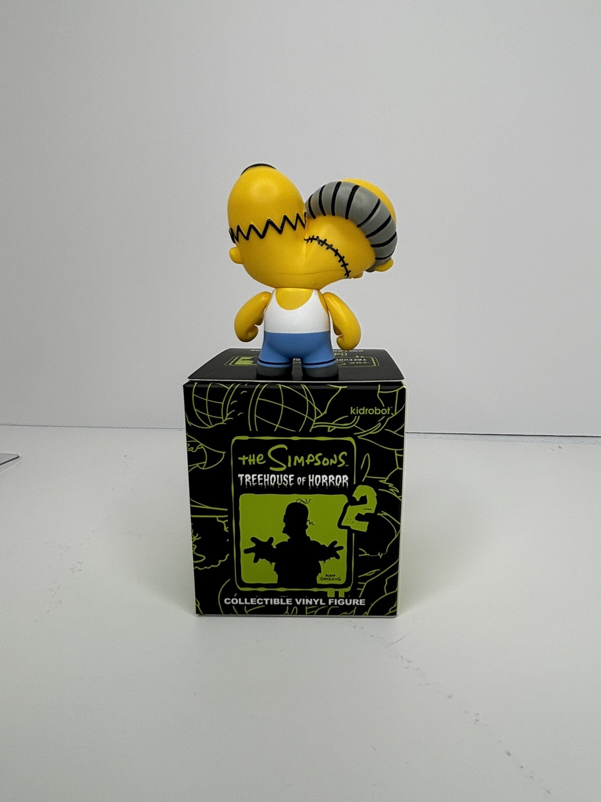 Kidrobot The Simpsons Treehouse Of Horror Series 2 – Homer Berns 3″ Vinyl Figure