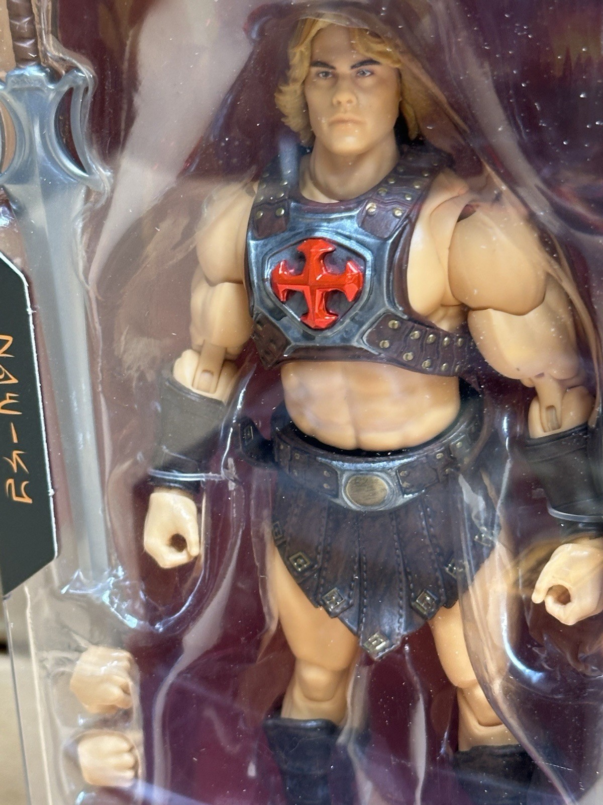 MOTU Masters of The Universe Chronicles Deluxe HE-MAN 2nd Edition Action Figure