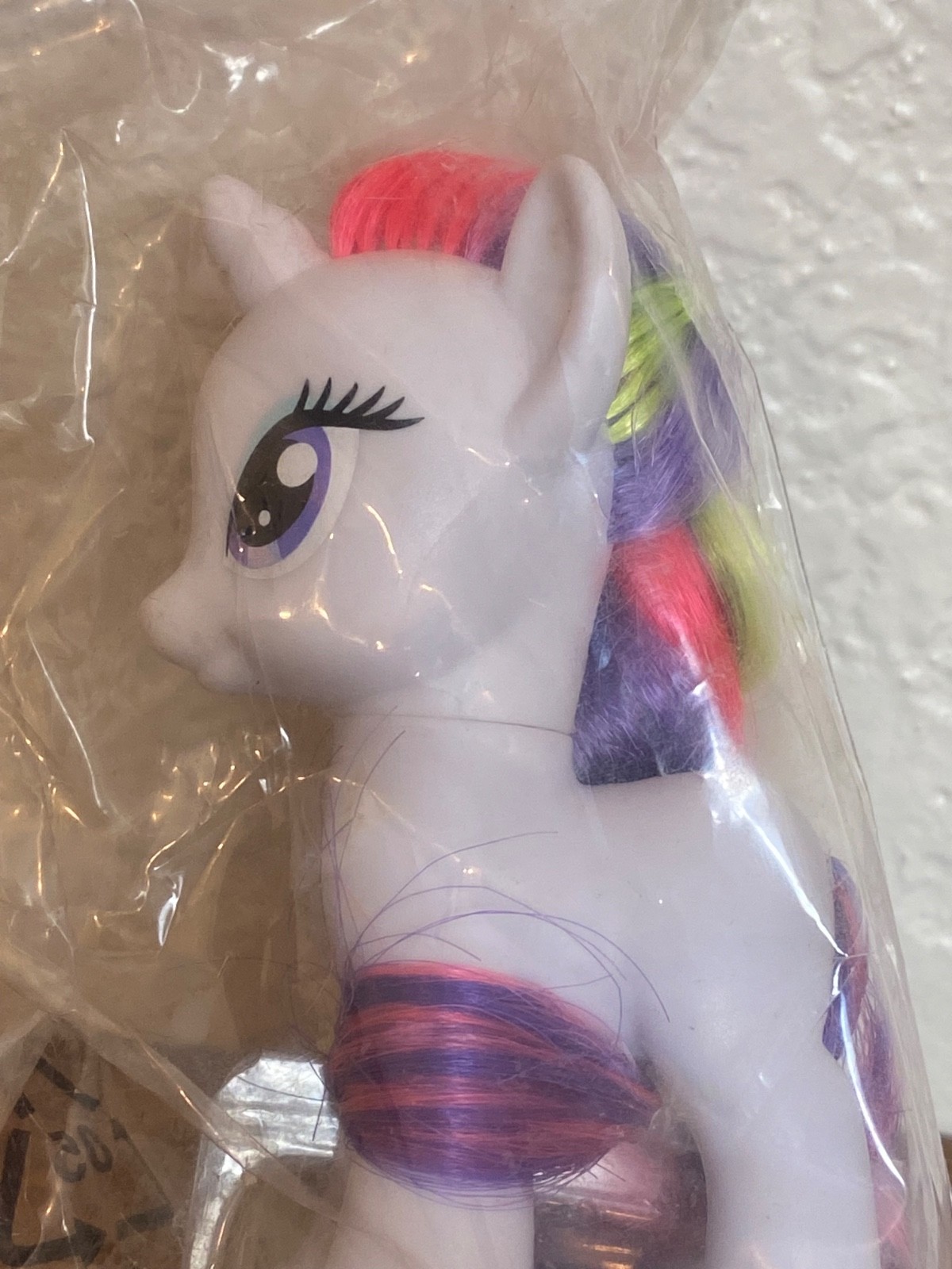 My Little Pony RARITY NEON RAINBOW POWER International, UK, China – 3″, G4, MIP