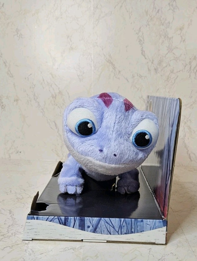 NEW Disney Frozen 2 Light-Up Walk and Glow Fire Spirit Interactive Pet