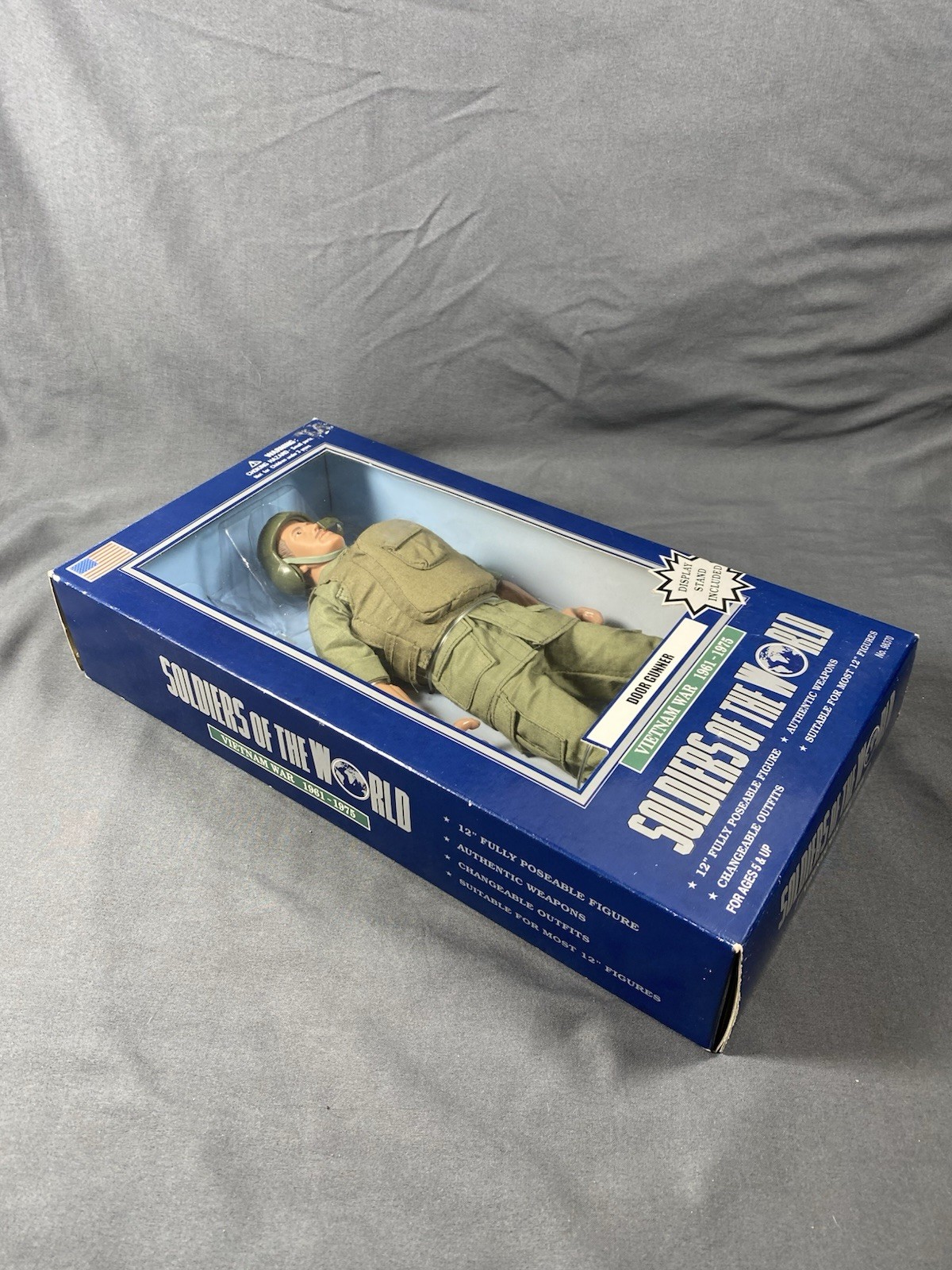 Soldiers of the World Vietnam War 1961-1975 Helicopter Door Gunner OPEN BOX