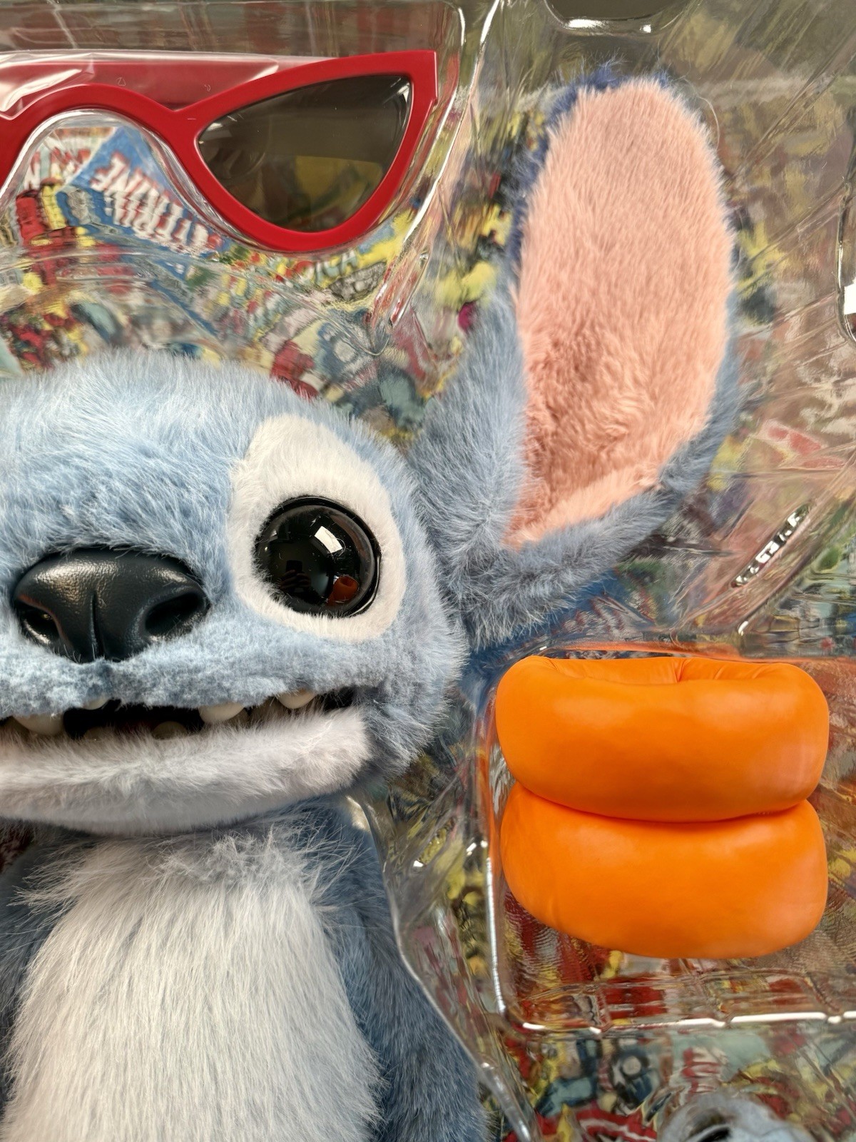 Hot Toys Disney Lilo & Stitch Stitch Life Size MMS815 1/6 Sideshow Disney