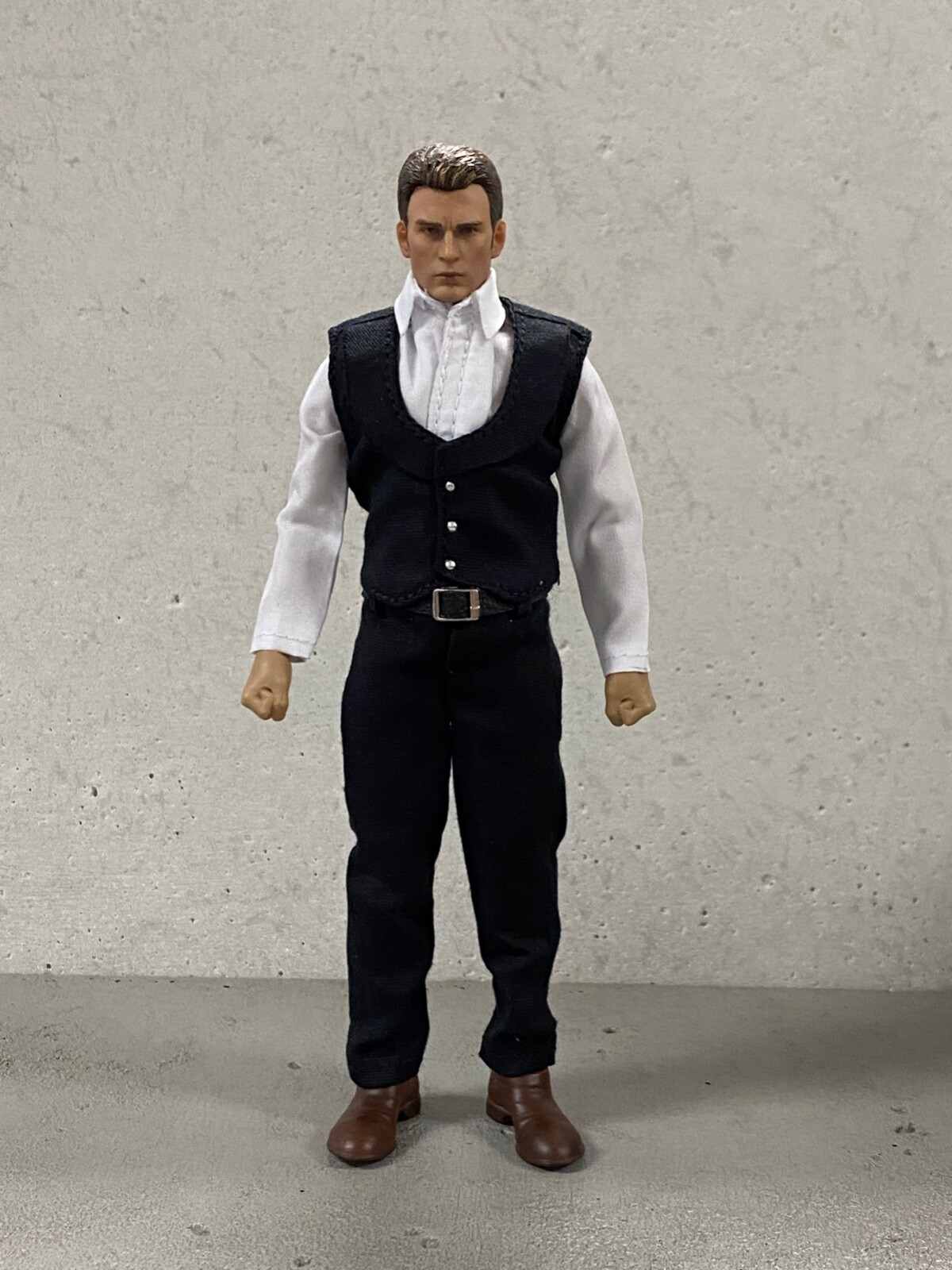 PB-SUIT-BLK: 1/12 Black Suit for 6″ Nota Mezco MixMax slim body