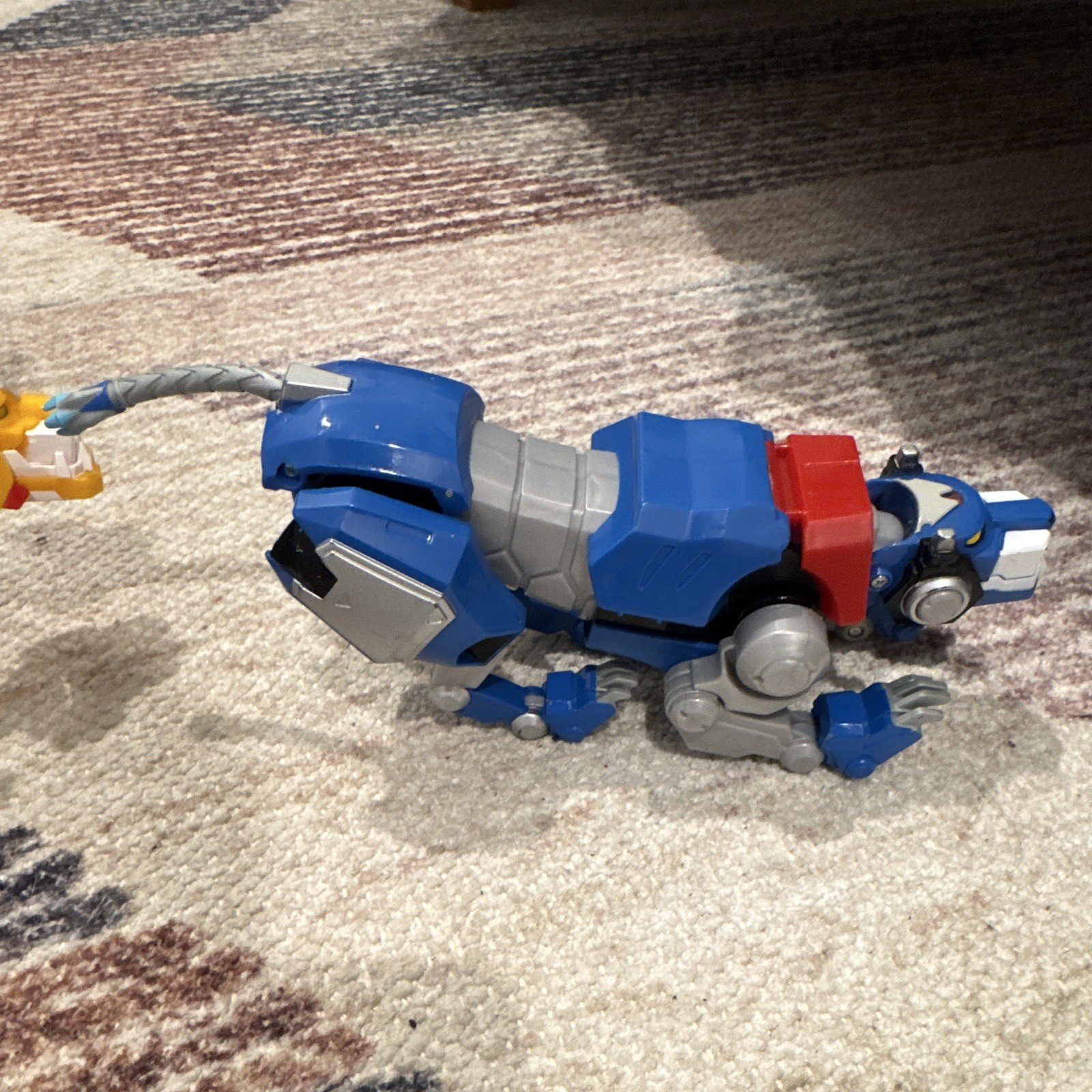 Voltron robotic defender Lot of 4 Robotic Lion Action Figures Set