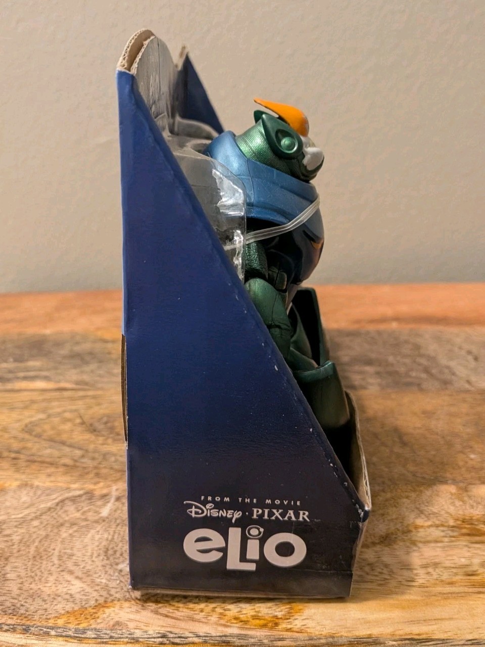 Disney and Pixar Storytellers Elio 3-Pack, Glordon, and Ambassador
