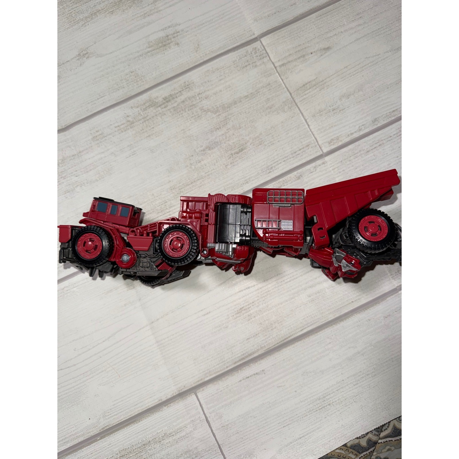 Transformers Studio Series 37 Voyager Overload Revenge of the Fallen Red Truck