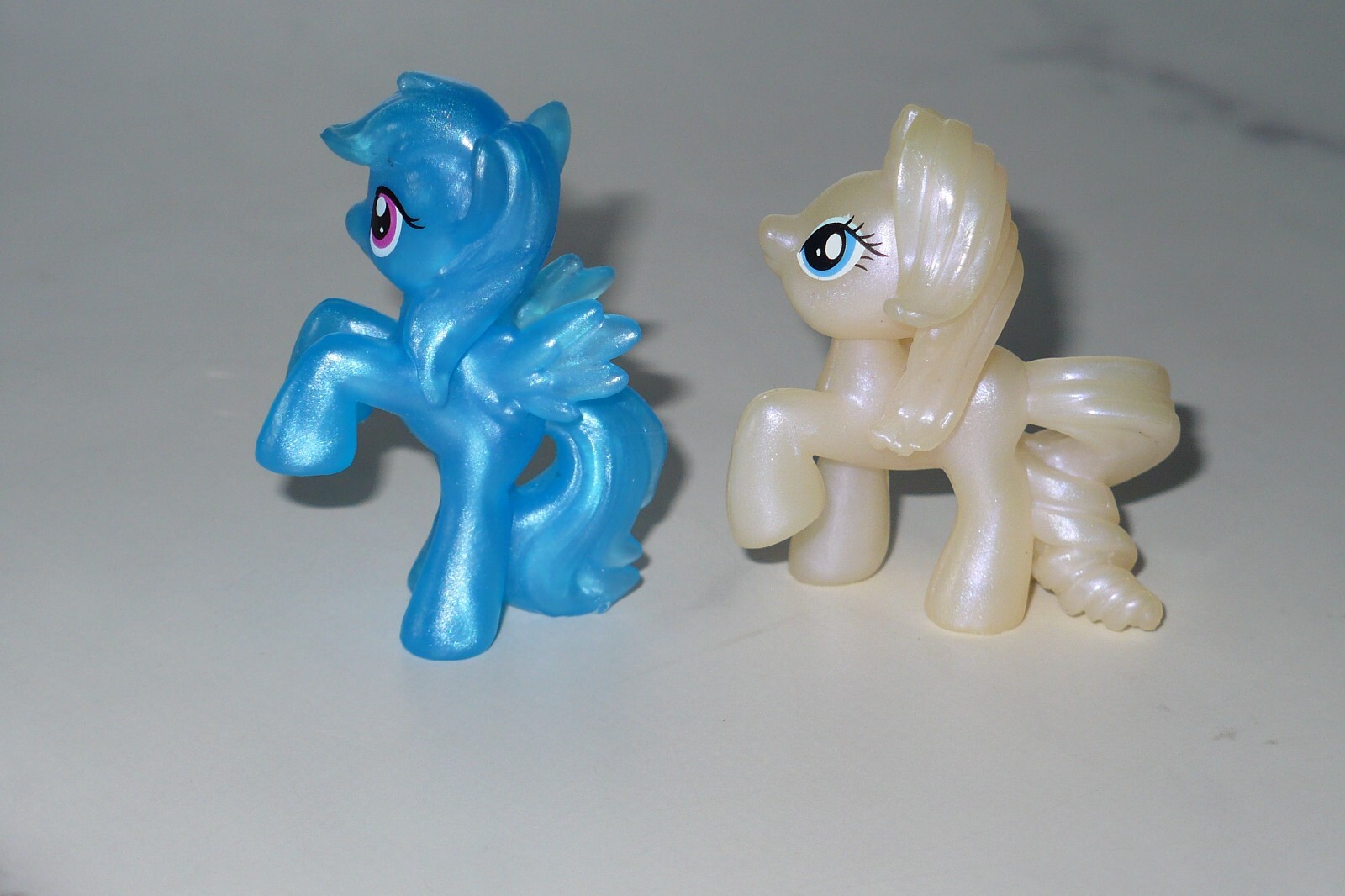 My Little Pony ~ Hasbro ~ Blind Bag G4 ~ SHIMMER RAINBOW DASH and RARITY ~ MLP