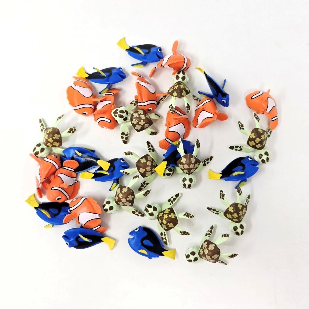 Disney Finding Nemo Mini Figure : Party Favor Lot of 30 NEW Figures!