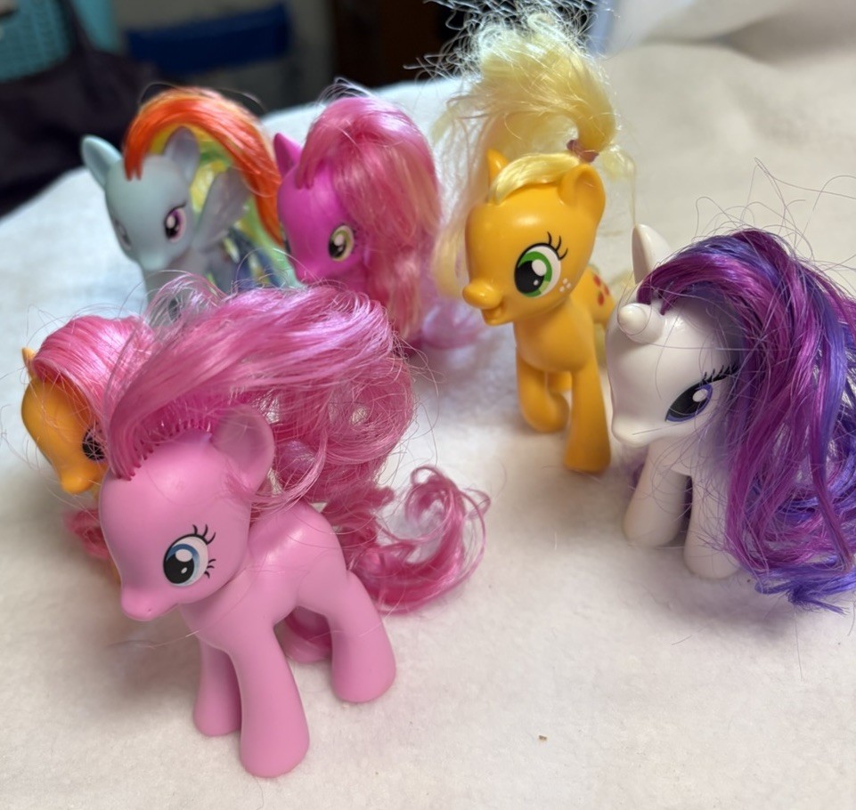 My Little Pony MLP Scootaloo (rare) Cheerilee Apple Jack Rarity 2010 Lot Of 6 G4