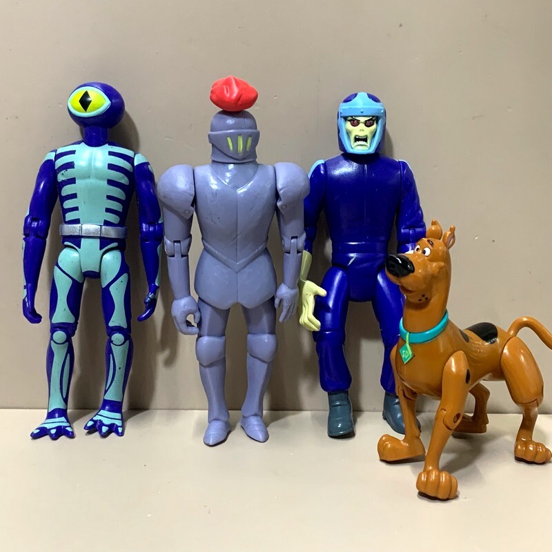 4PCS 5» Scooby Doo Monster Black Knight Skeleton Phantom Racer Villains Figures