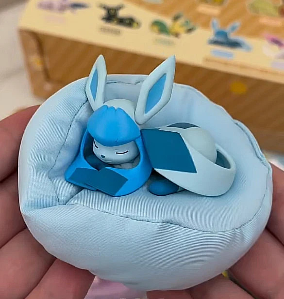 Pokemon Figure – Eevee Sleeping Blind Box Fantasy Cute Anime Collectible Display