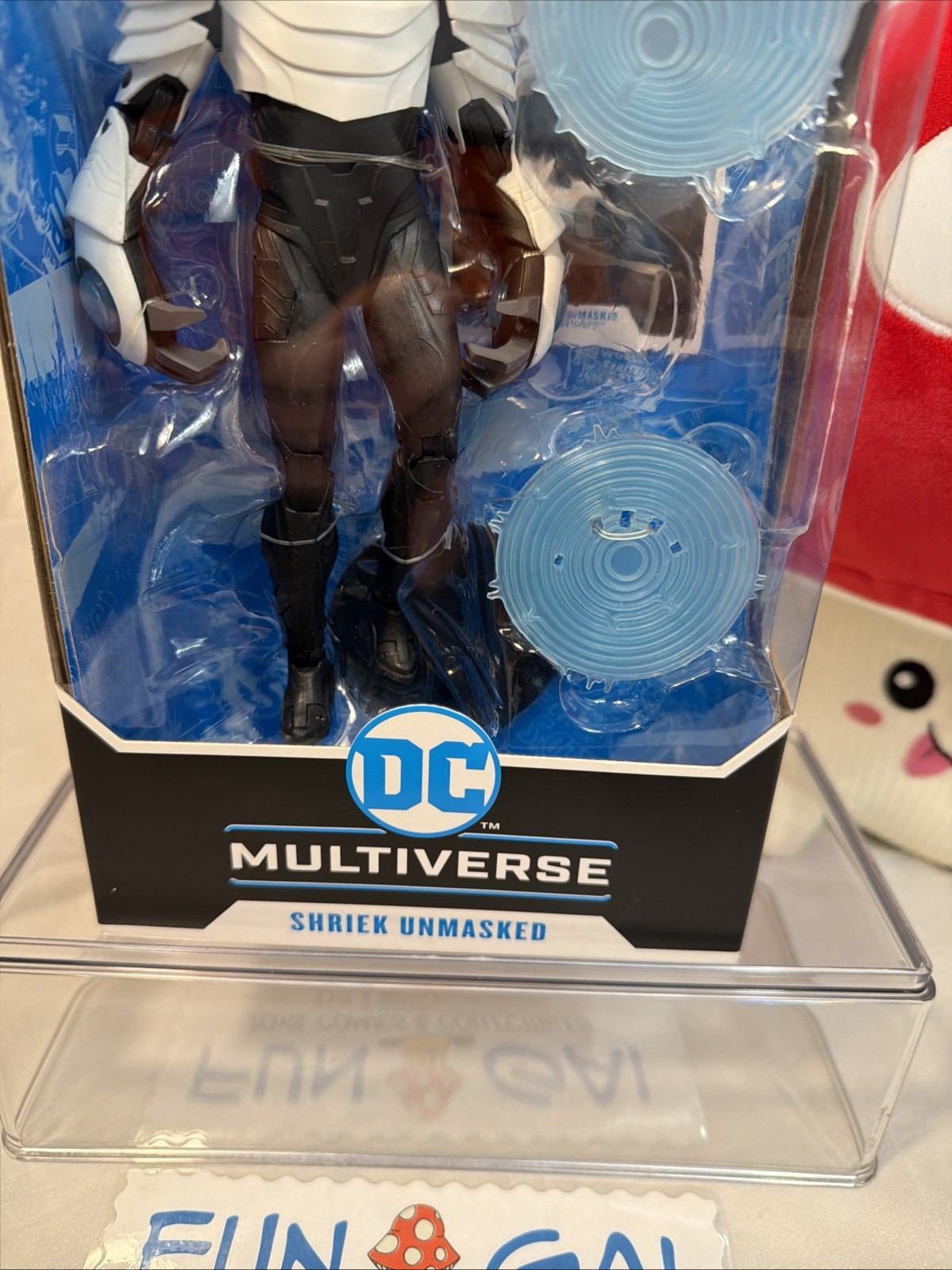 LOT of 2 McFarlane DC Multiverse AO Deathstroke & BB Shriek Unmasked 2020-21