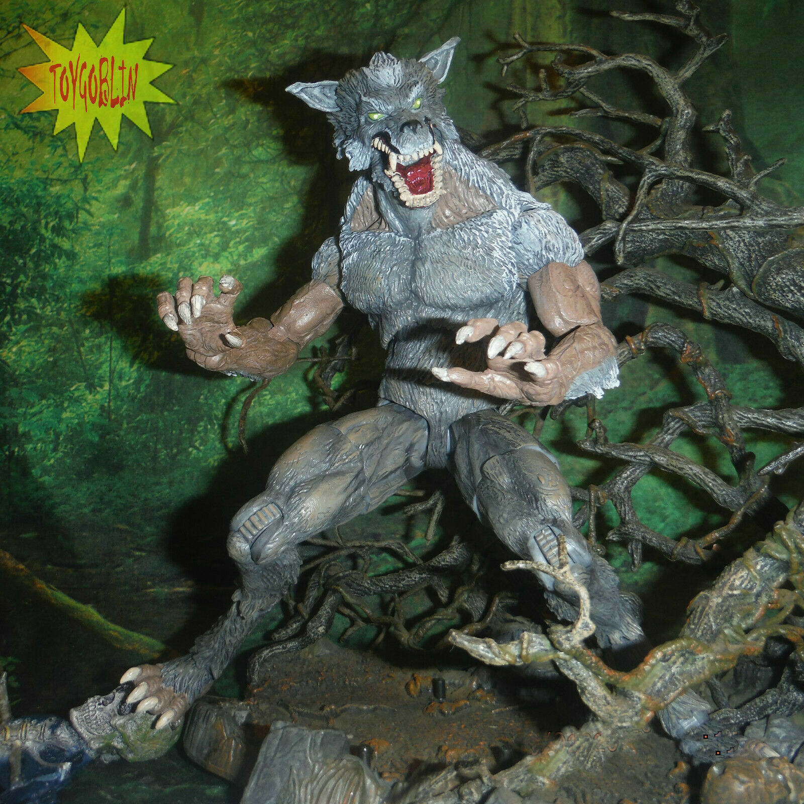 NECA.. 11 MONSTERS 30 Days of Night Vampire Aliens Frankenstein Etc NEVER OPENED