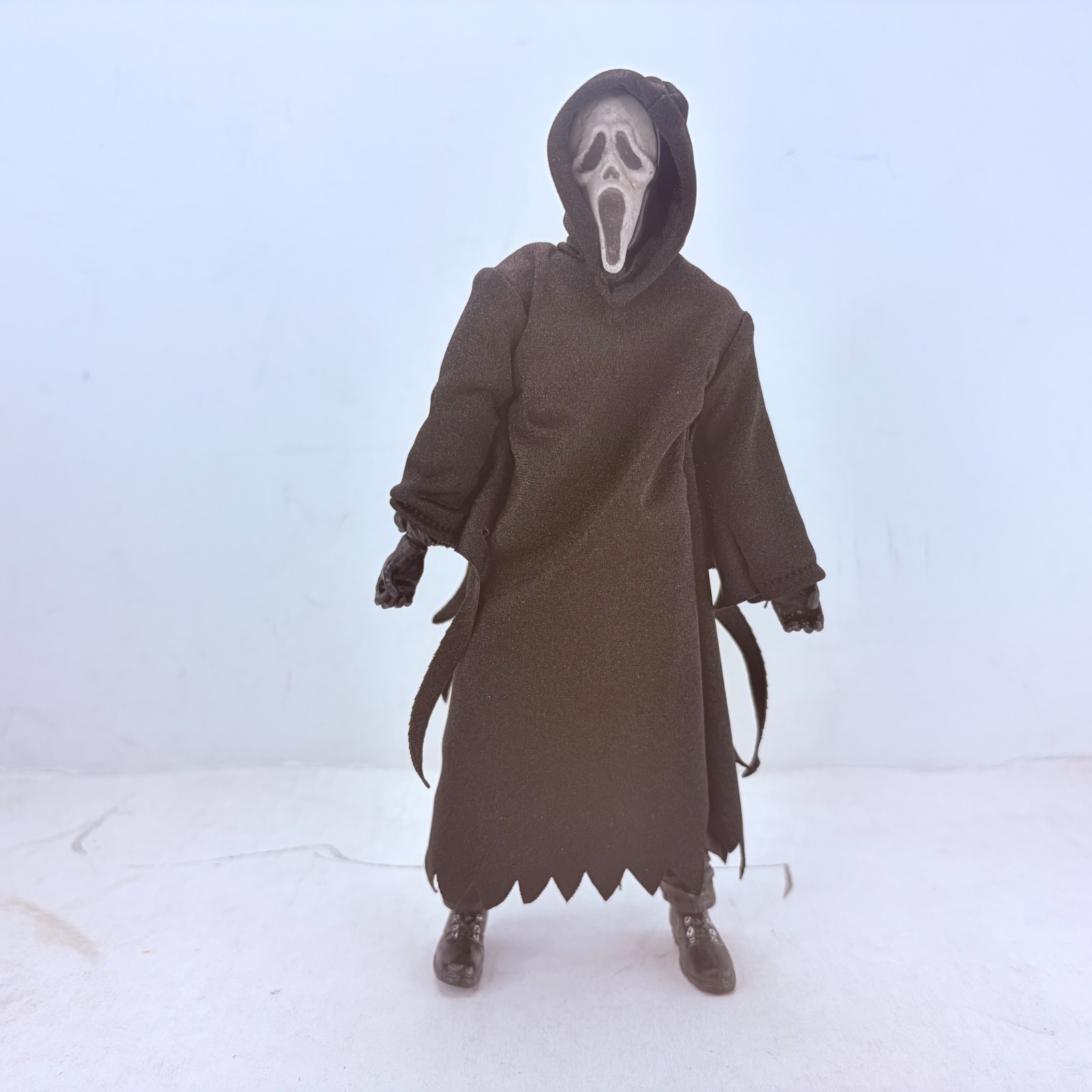 Ghost Face Takes Manhattan Scream w/Weapons 7″ Horror Moive Action Figure Toys