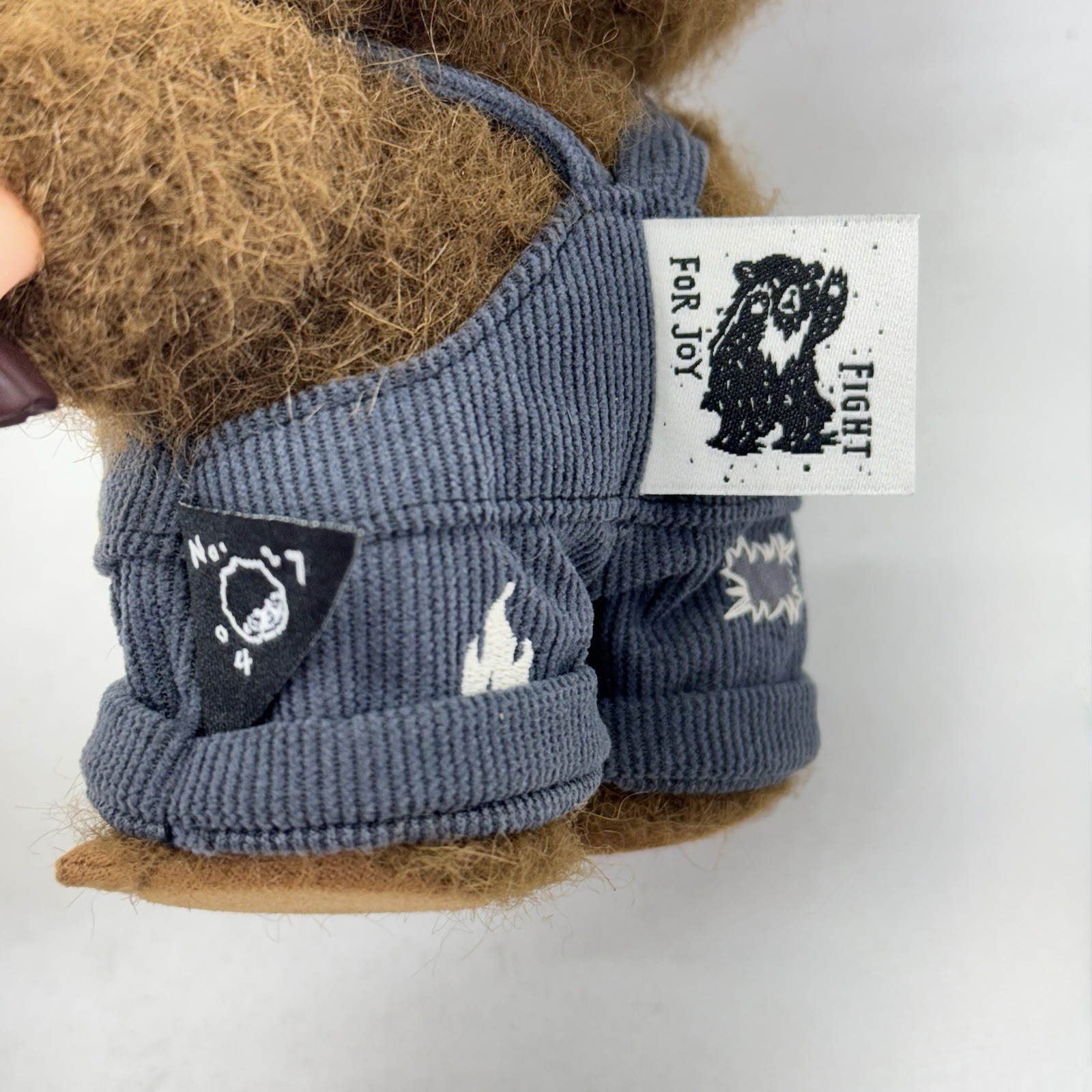 Authentic Pop Mart Hirono Living Wild Fight For Joy Plush Bear Doll Shed NIB USA