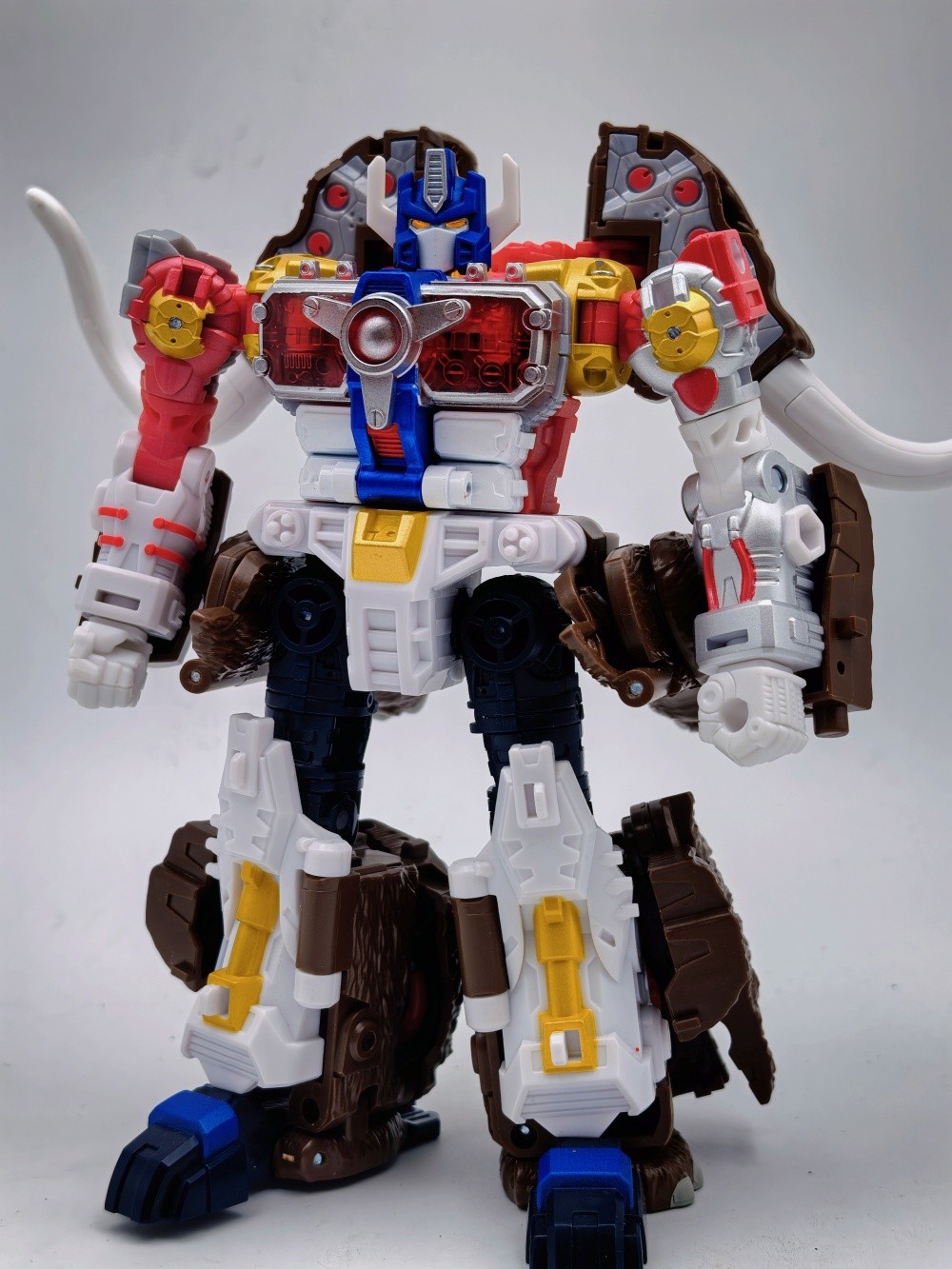 Resin Cast Chest/Transparent Eyes/Weapon Upgrade Kit For AOTP MAXIMAL BIG CONVOY