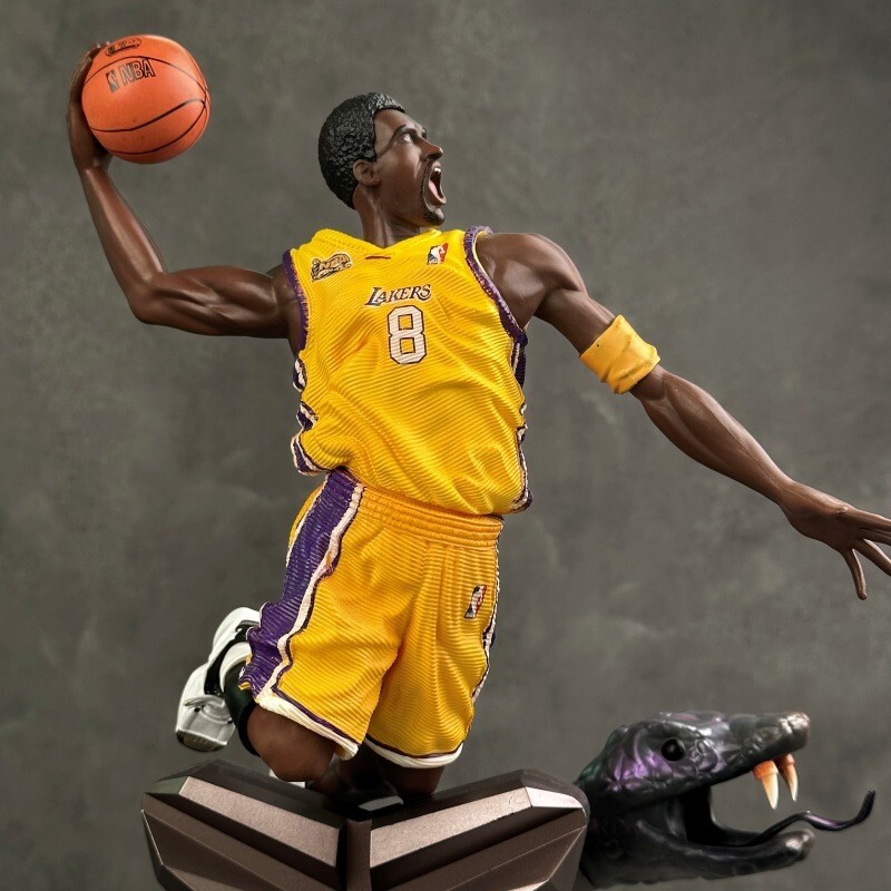 Basketball star NBA GK Kobe Black Mamba Hurricane model ornaments boxed