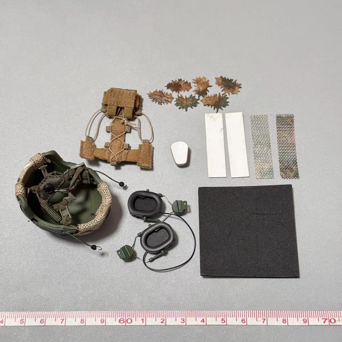 Easy&Simple ES 26075B 1/6 Scale Russian Special Opreation Forces SSO Helmet Set