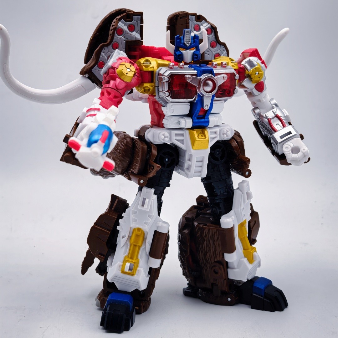 Resin Cast Chest/Transparent Eyes/Weapon Upgrade Kit For AOTP MAXIMAL BIG CONVOY