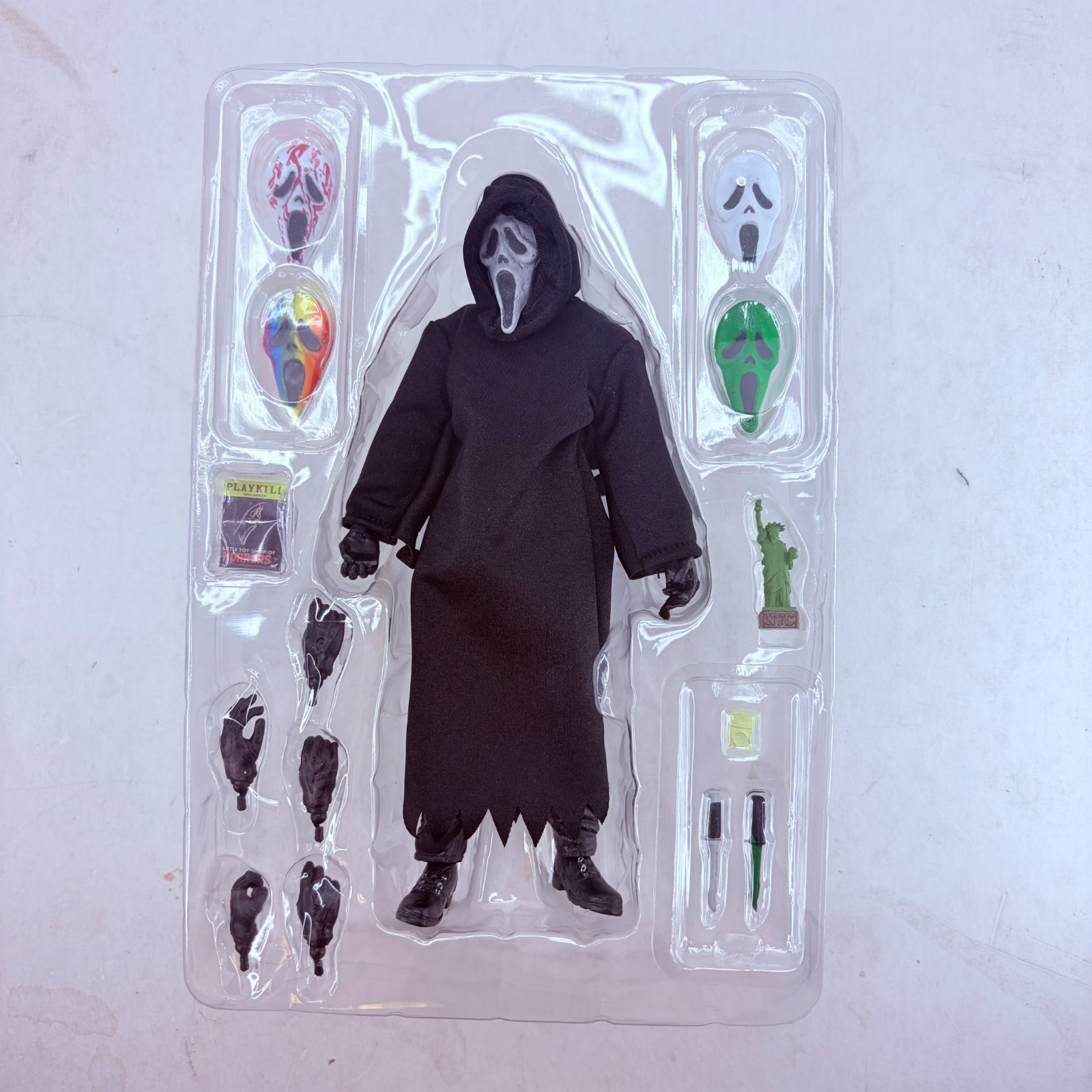 Ghost Face Takes Manhattan Scream w/Weapons 7″ Horror Moive Action Figure Toys
