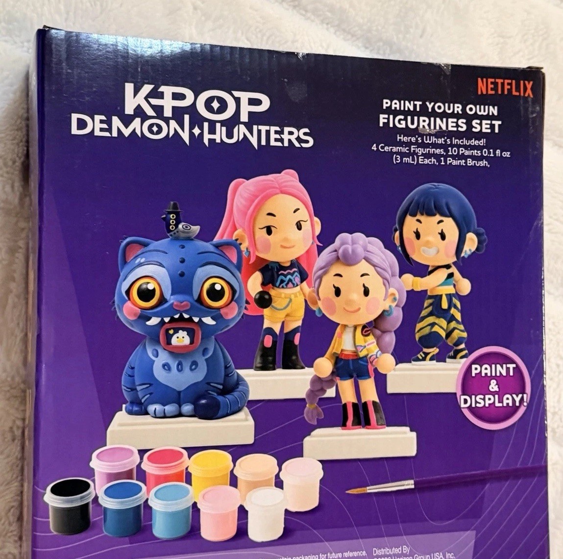 Netflix Kpop Demon Hunters Paint and Display your own Figurines Set